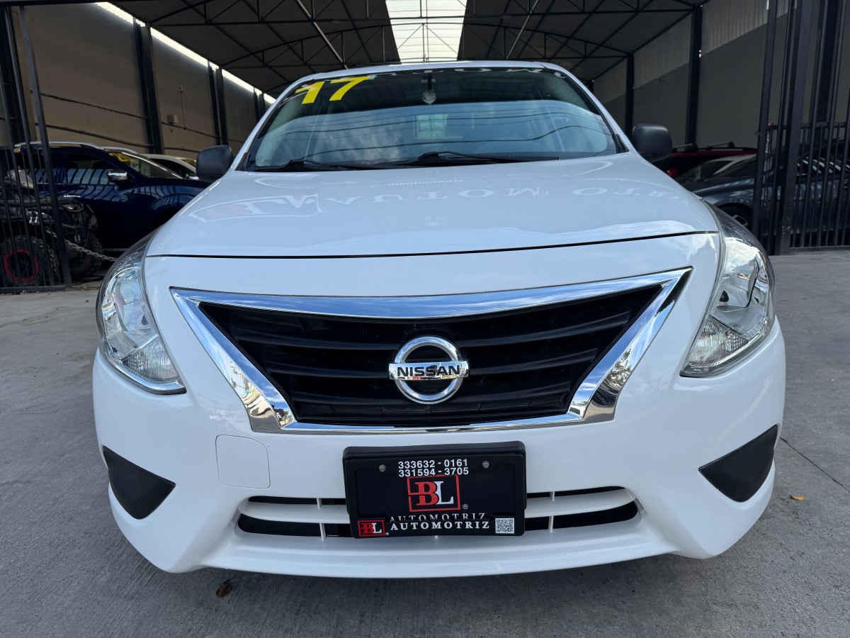 Nissan Versa 2017 