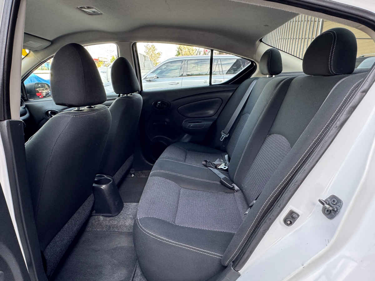Nissan Versa 2017 