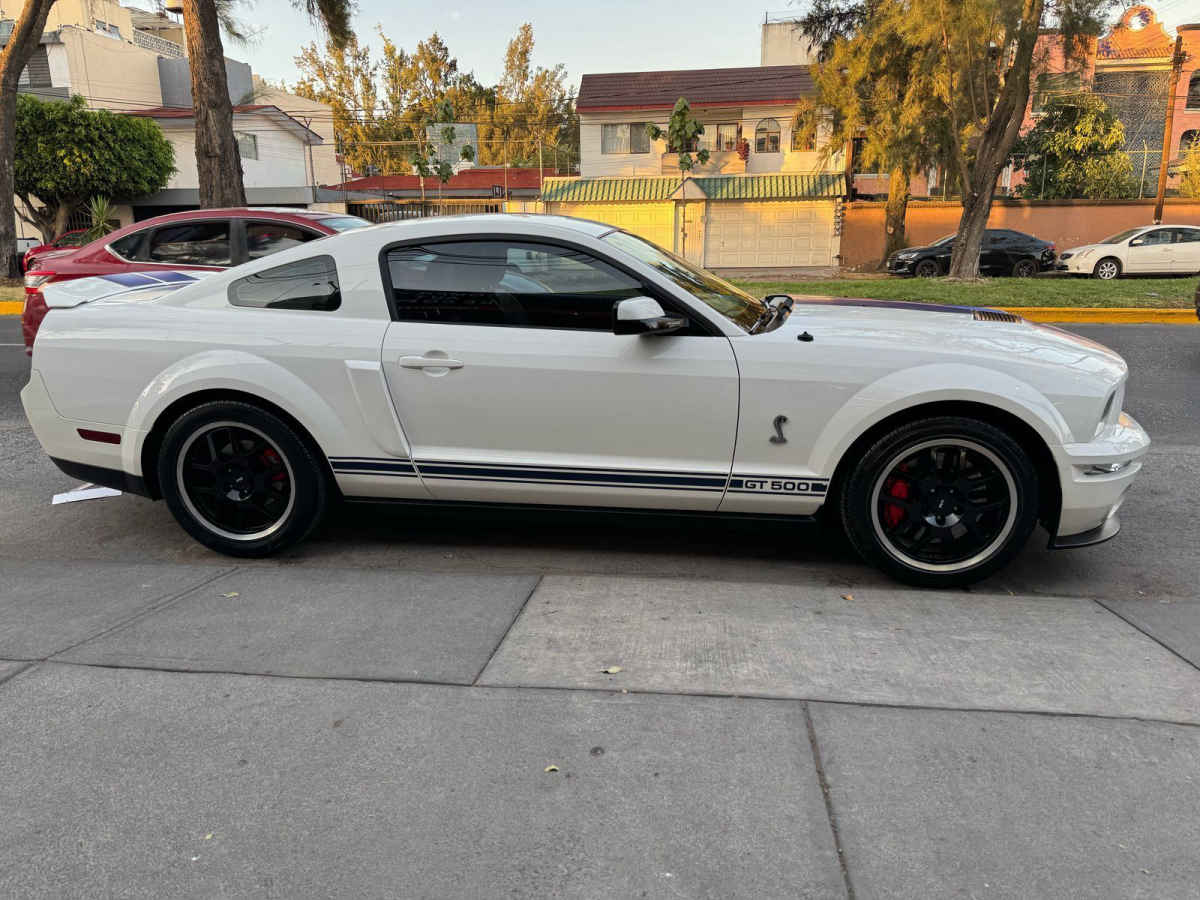 Ford Mustang 2009 