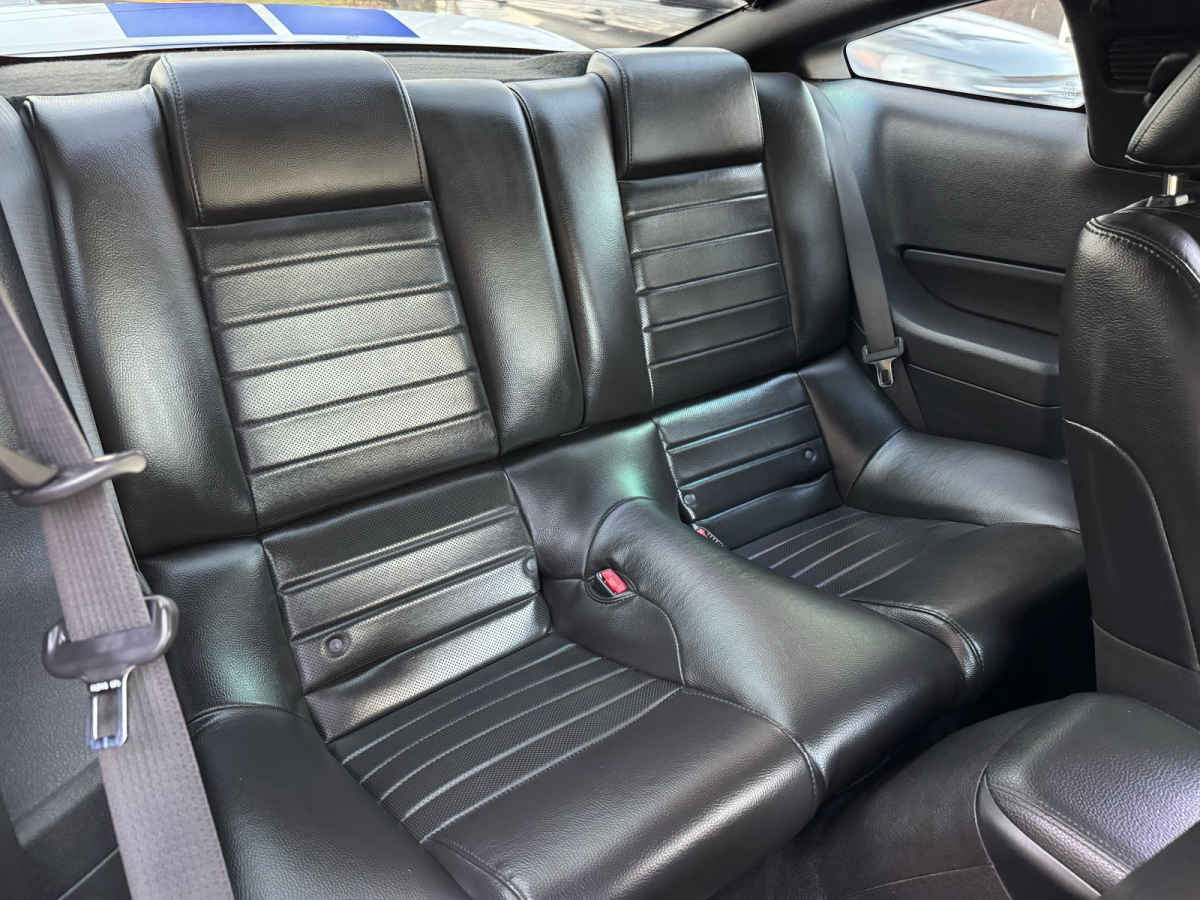 Ford Mustang 2009 
