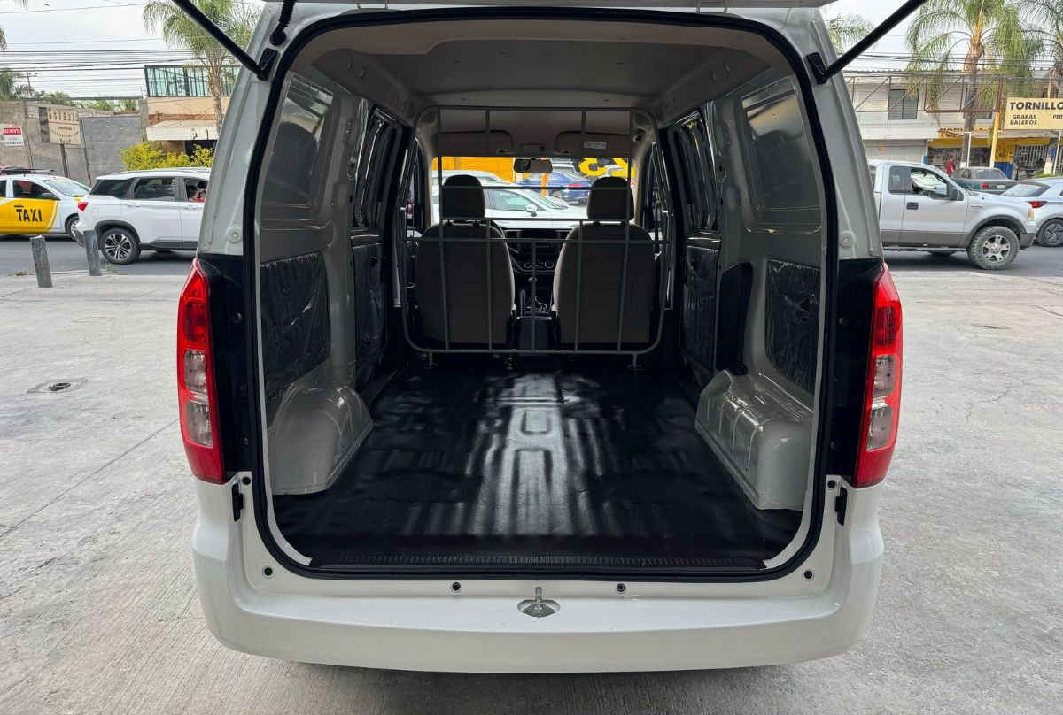 Chevrolet Tornado 2023 