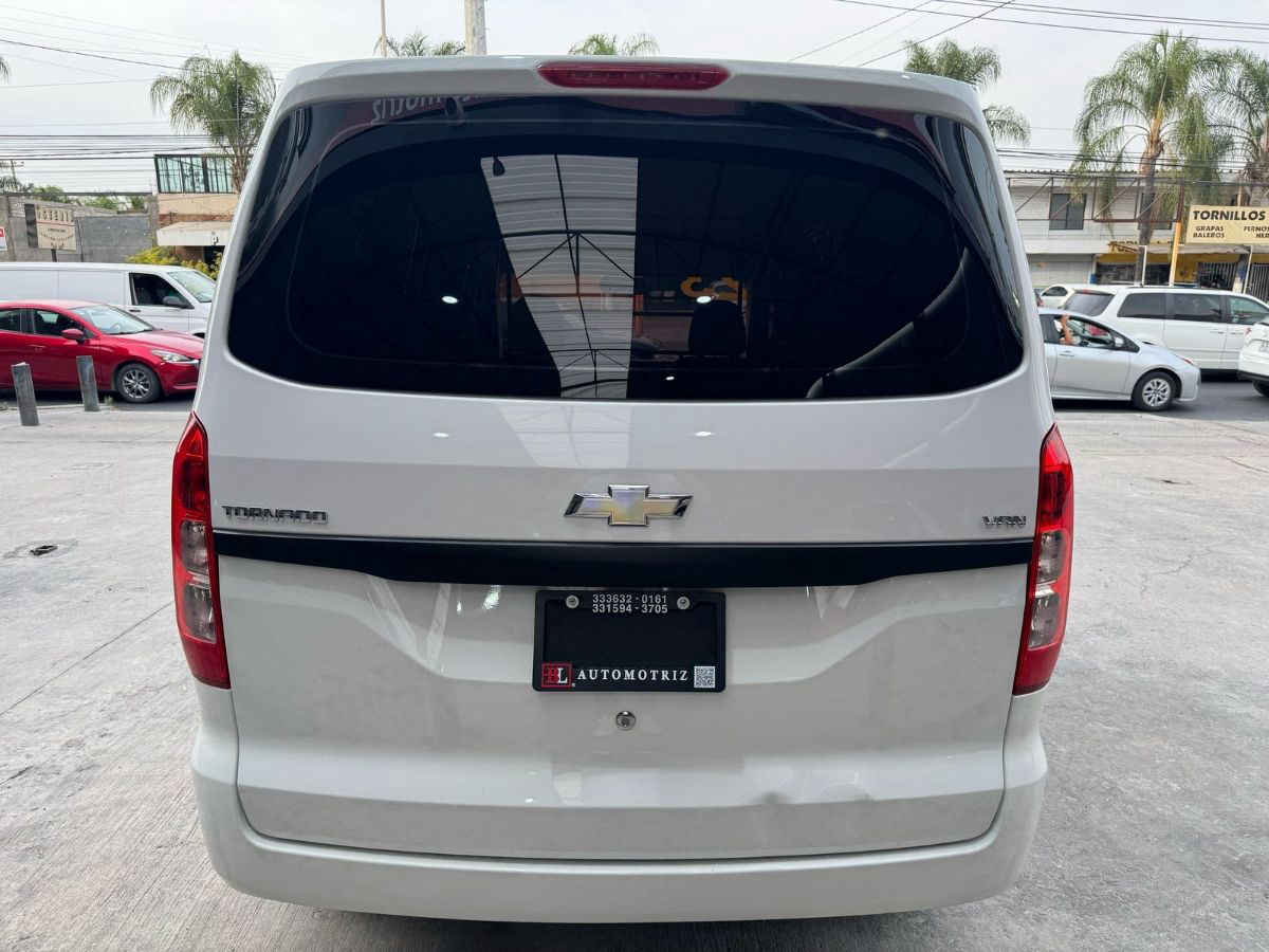 Chevrolet Tornado 2023 