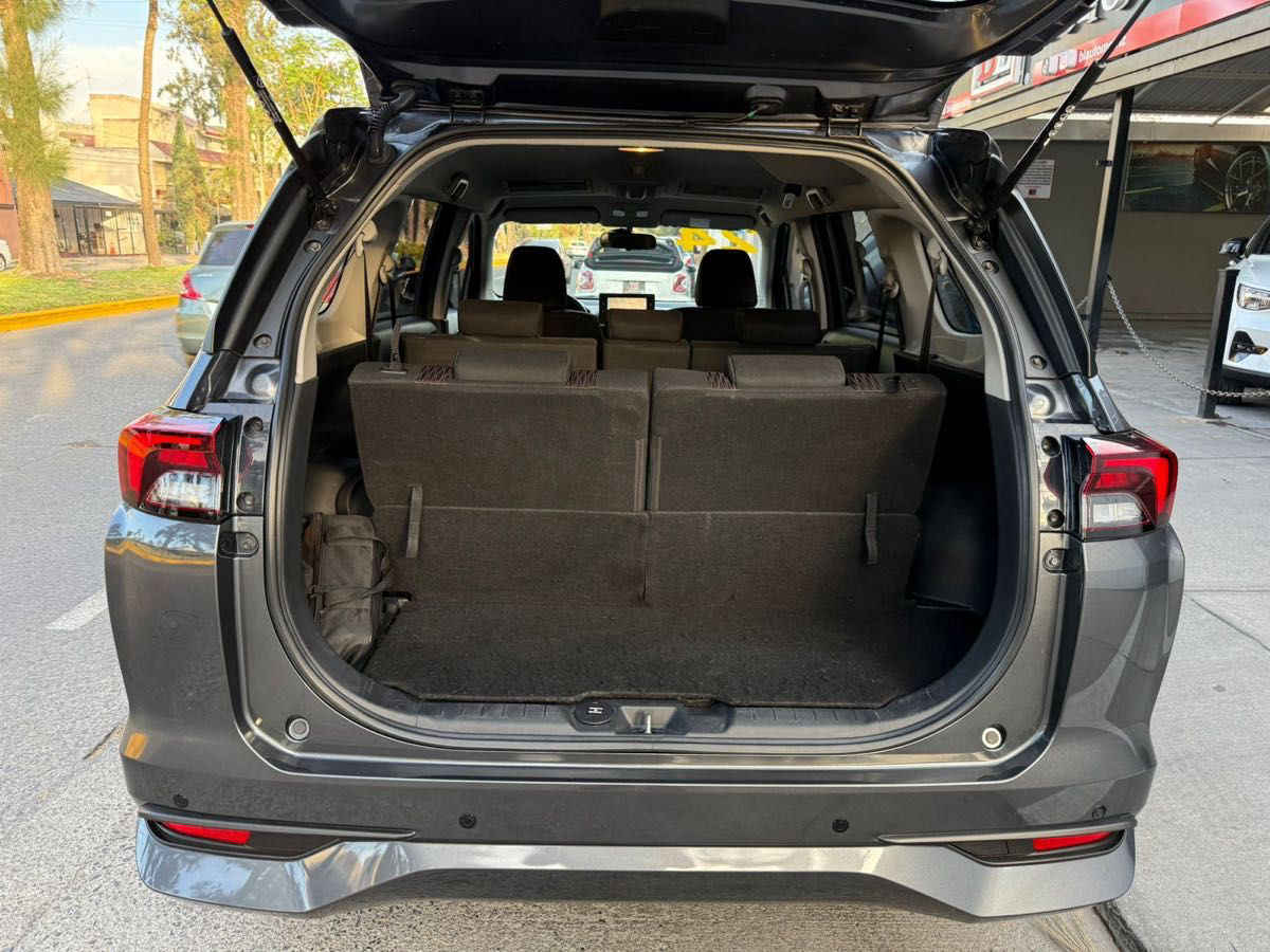 Toyota Avanza 2024 
