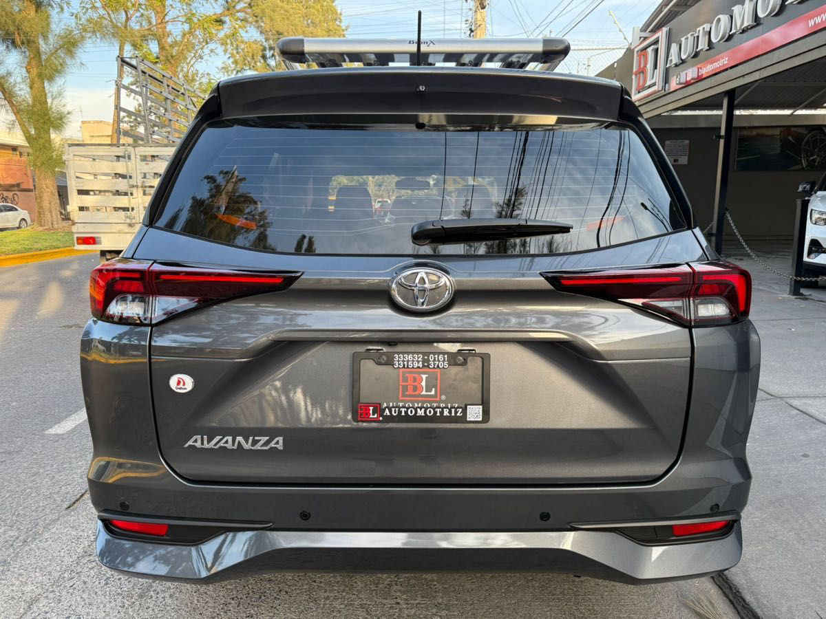 Toyota Avanza 2024 