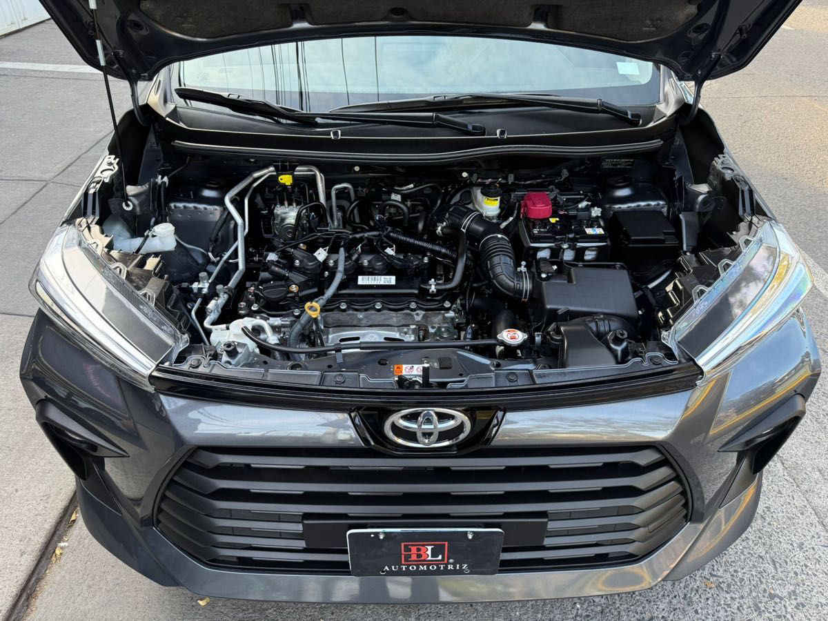 Toyota Avanza 2024 