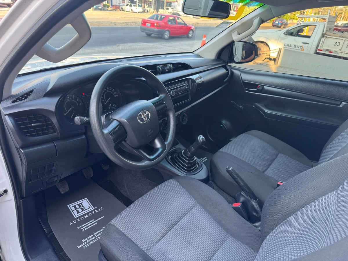 Toyota Hilux 2022 