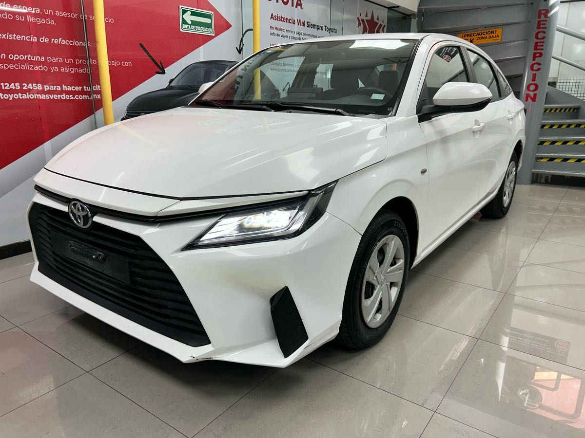 Imagen principal de Toyota Yaris 2023