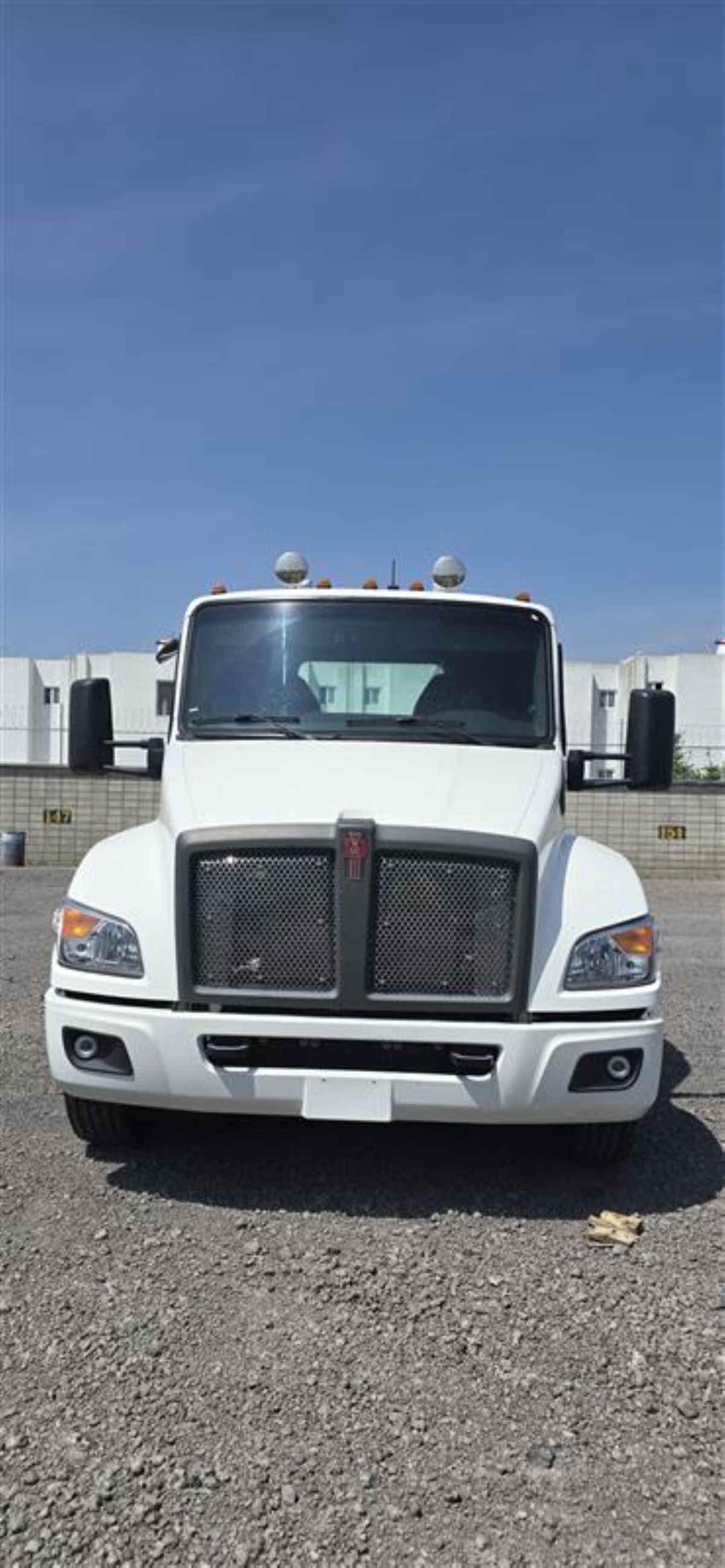 Kenworth T-380 2024