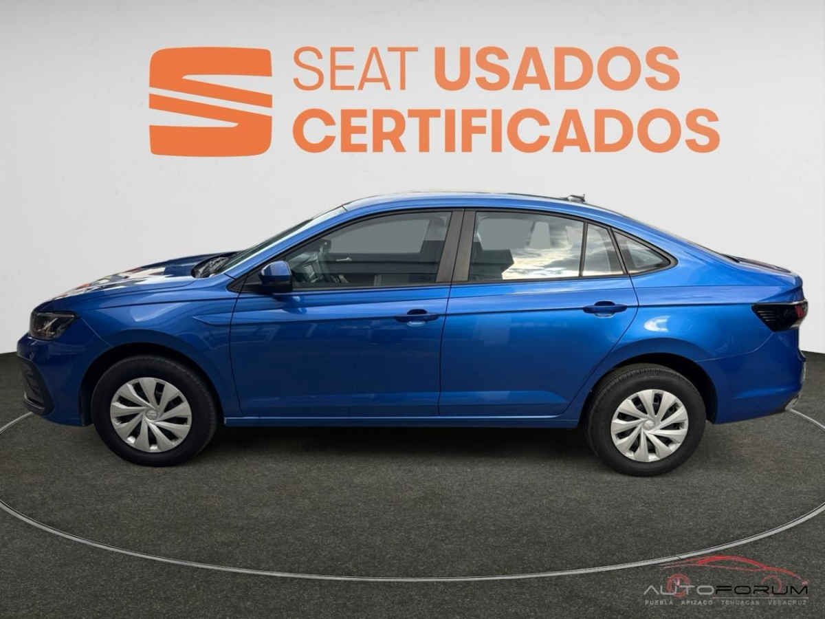 Volkswagen Virtus 2024 perfil lateral completo - Sedán compacto usado Puebla