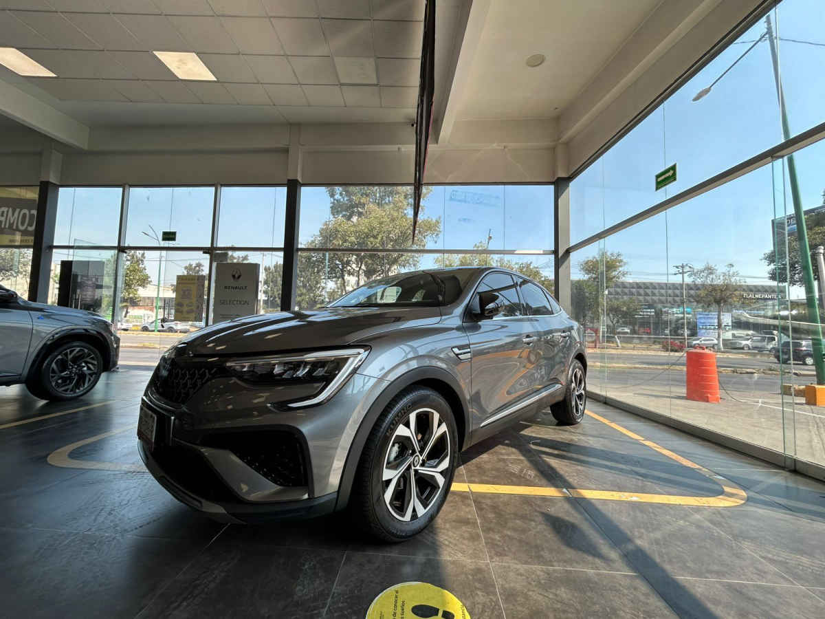 Autos seminuevos - Renault Arkana 2025