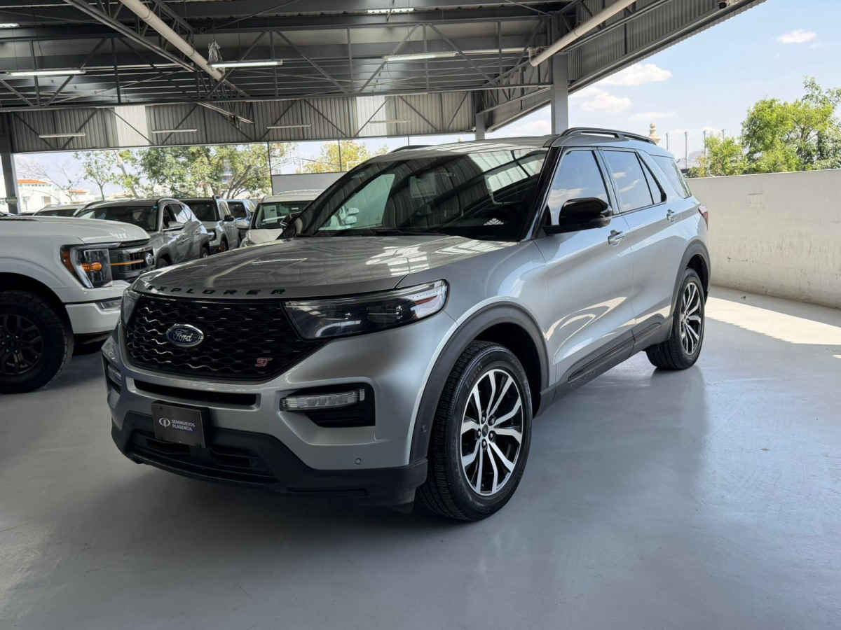 Autos seminuevos - Ford Explorer 2022