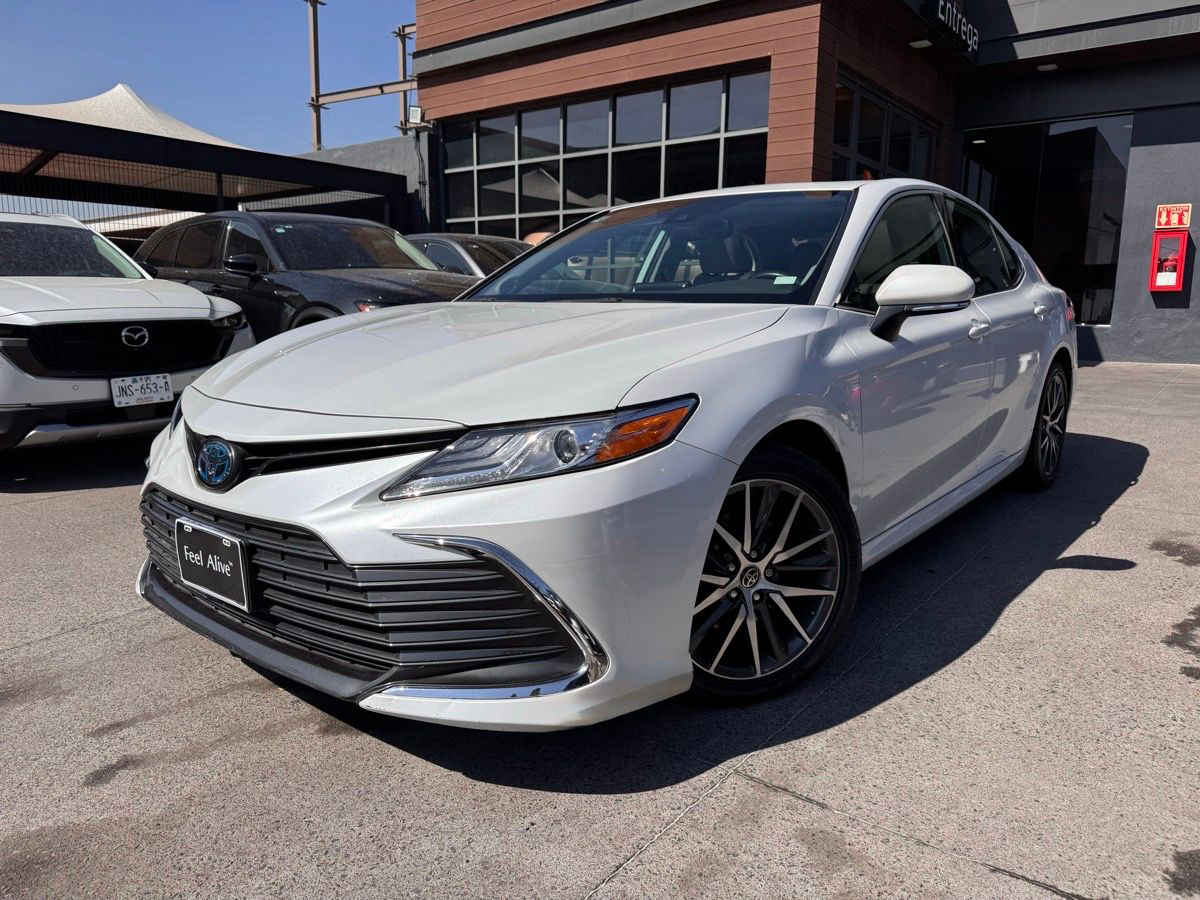 Autos seminuevos - Toyota Camry 2022