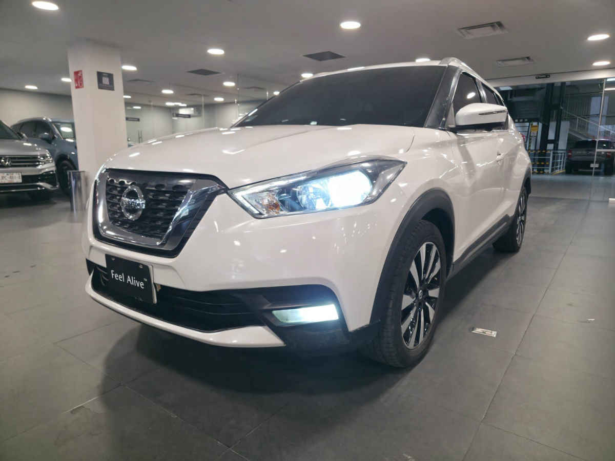 Autos seminuevos - Nissan Kicks 2019