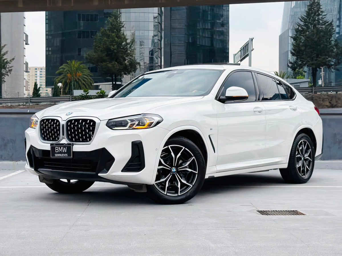 Imagen principal de BMW X4 2025