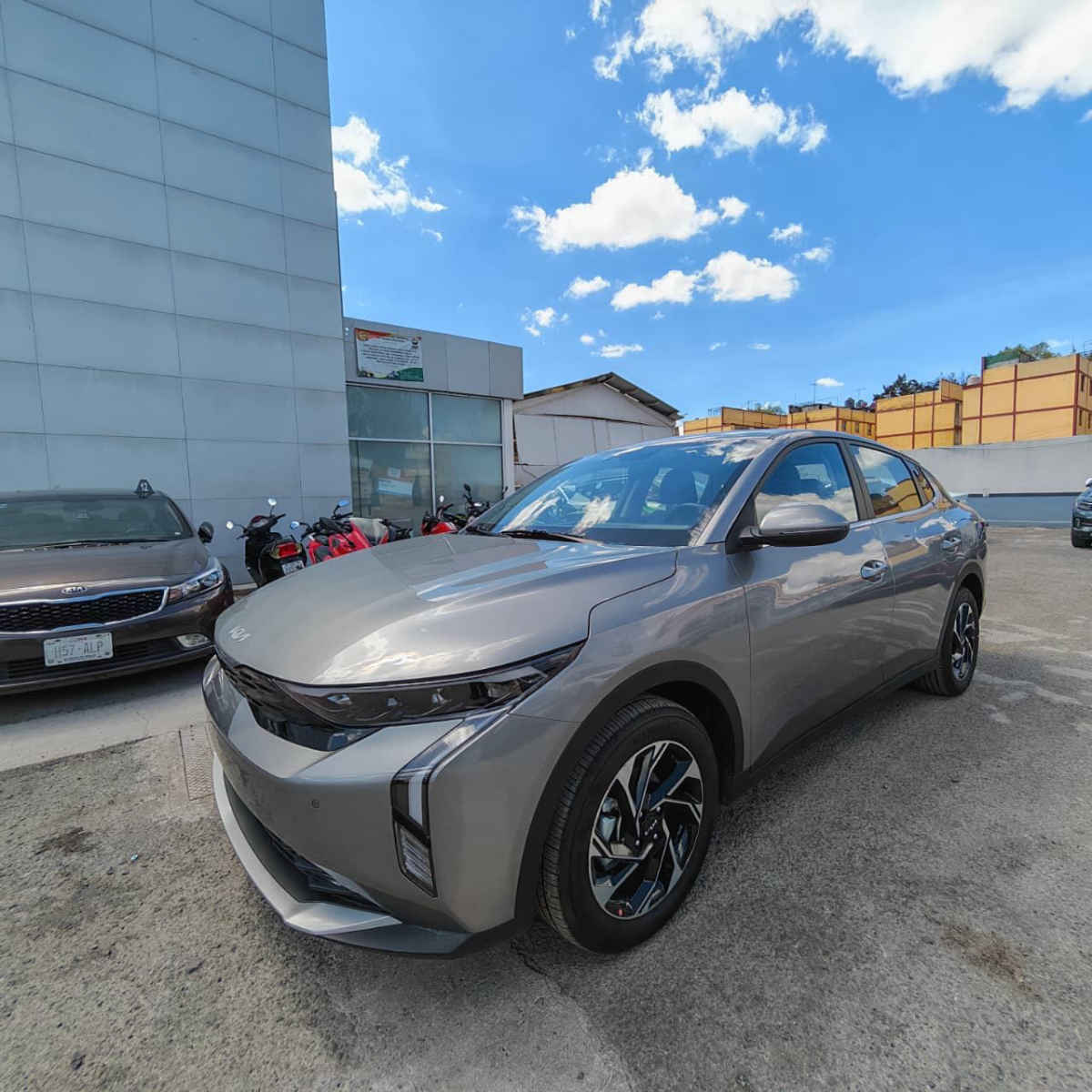 Autos seminuevos - Kia K3 2027