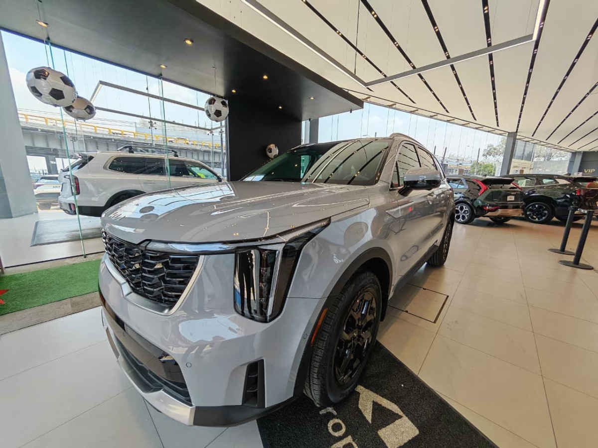 Autos seminuevos - Kia Sorento 2026