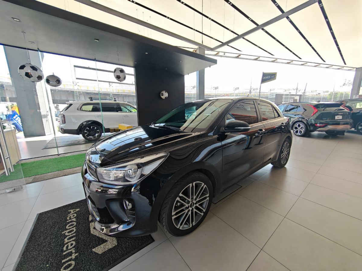 Autos seminuevos - Kia Rio-hb 2018