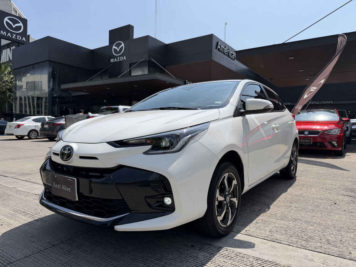 Autos seminuevos - Toyota Yaris 2025
