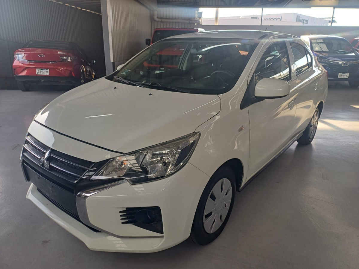 Autos seminuevos - Mitsubishi Mirage 2023