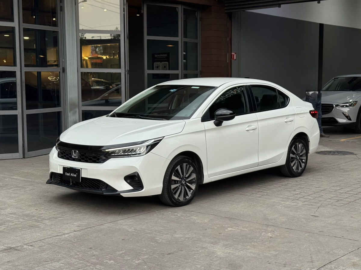 Autos seminuevos - Honda City 2024