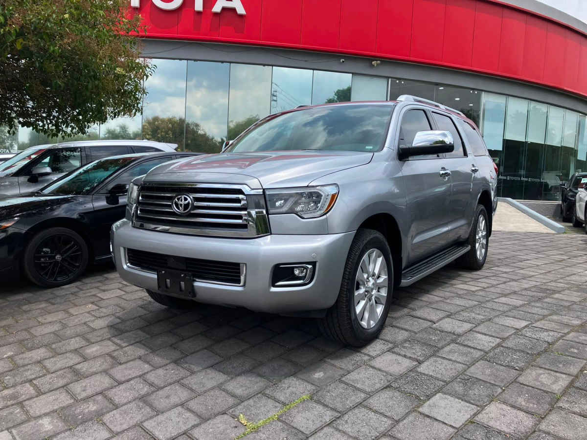 Toyota Sequoia 2019