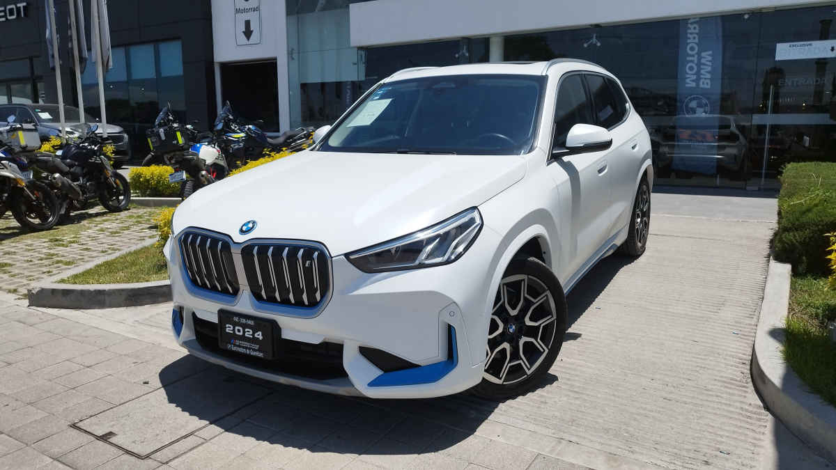 BMW X1 2025