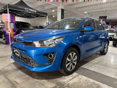 Kia KIA RIO HB