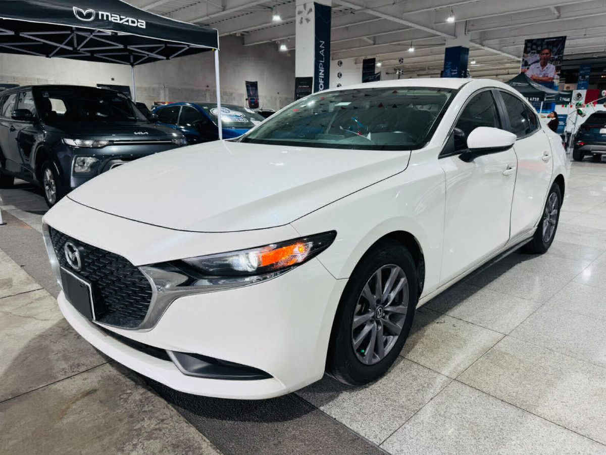 Mazda Mazda 3 2023