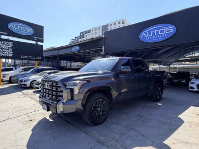 Toyota Tundra