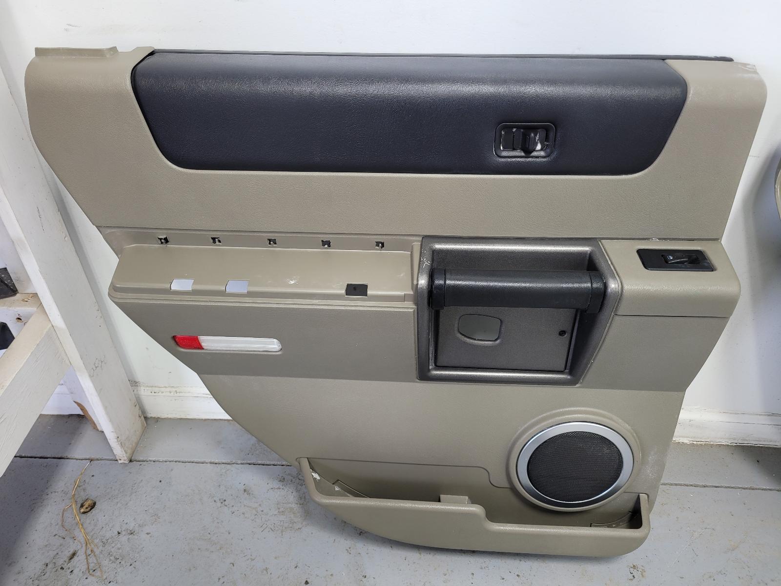 2003-2007 Hummer H2 Rear Driver Side Door Trim Panel w/PWR