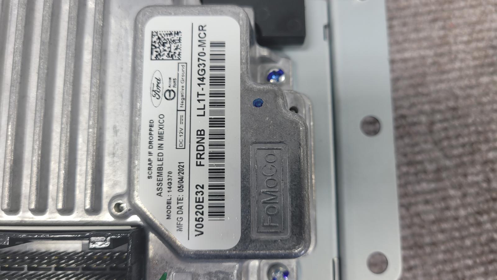 2818800