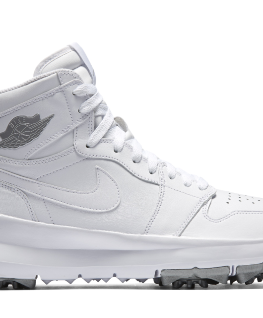 Air Jordan 7 Retro Pantone (2017)