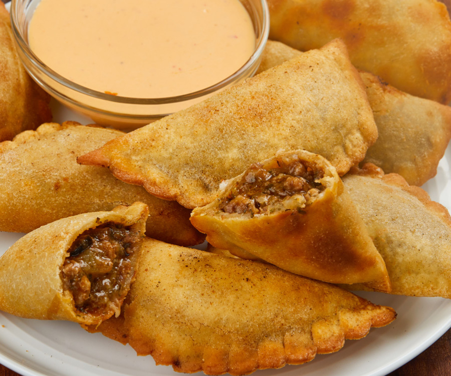 Empanada de picadillo argentina