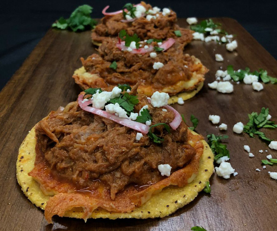 Deshebrada de res enchilada 