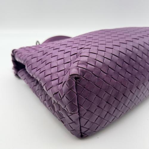 Bottega Veneta Purple Intrecciato Leather Shoulder Bag photo 5