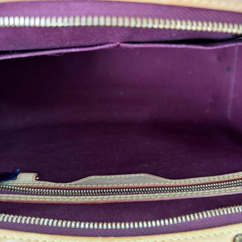 Louis Vuitton Amarante Monogram Vernis Brea MM photo 6