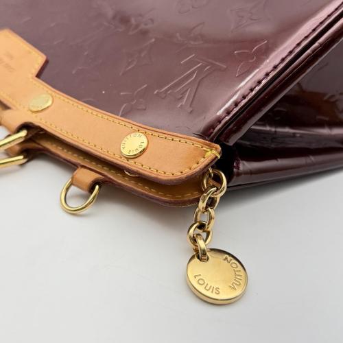 Louis Vuitton Amarante Monogram Vernis Brea MM photo 7