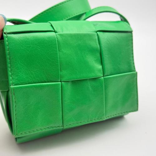Bottega Veneta Green Intrecciato Leather Candy Cassette Crossbody Bag photo 5
