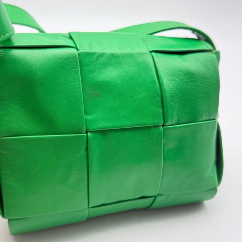 Bottega Veneta Green Intrecciato Leather Candy Cassette Crossbody Bag photo 6
