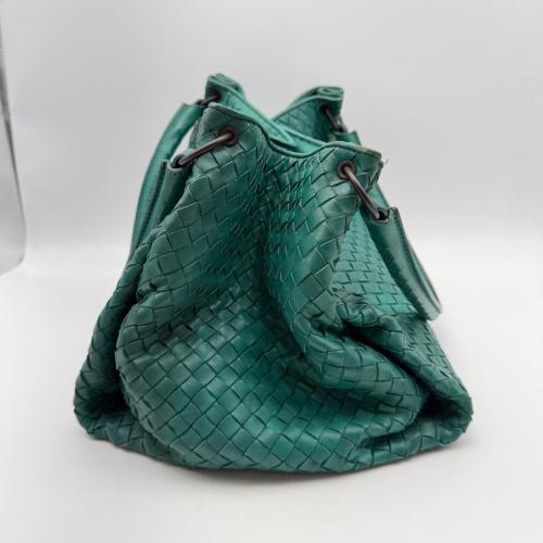 Bottega Veneta Green Intrecciato Leather Parachute Hobo Handbag photo 7