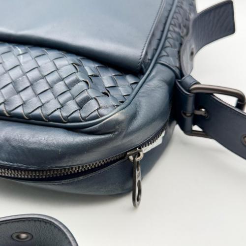 Bottega Veneta Nappa Intrecciato Leather Messenger Bag photo 8