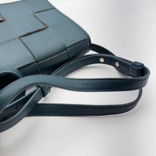 Bottega Veneta Cassette Intrecciato Leather Crossbody Bag photo 4