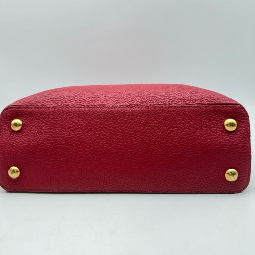 Louis Vuitton Red Leather Capucines Handbag photo 4