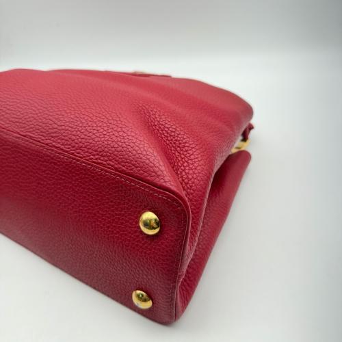 Louis Vuitton Red Leather Capucines Handbag photo 5