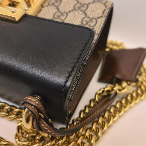 Gucci Padlock GG Supreme Crossbody Bag photo 5