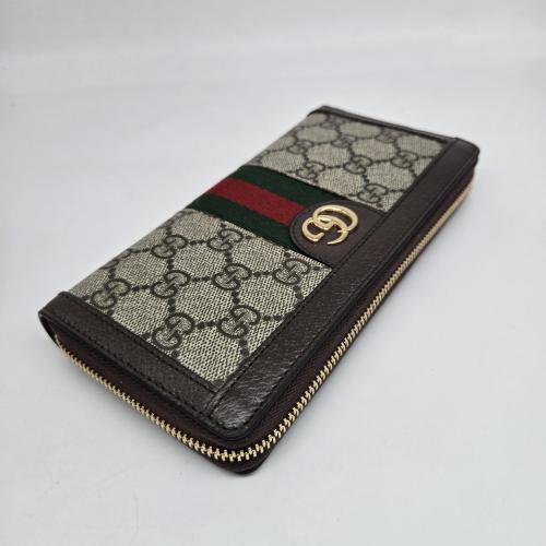Gucci GG Supreme Zip Around Wallet photo 6