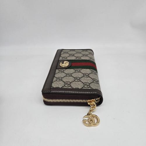 Gucci GG Supreme Zip Around Wallet photo 7