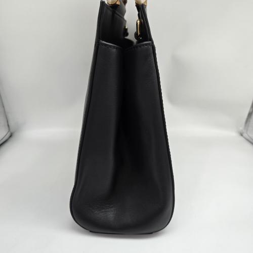 Gucci Black Leather Nymphaea Handbag With Tiger Motif photo 7