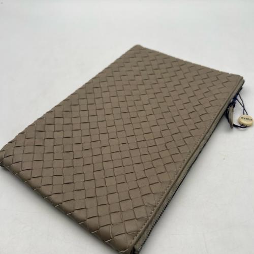 Bottega Veneta Intrecciato Leather Document Case In Grey photo 5