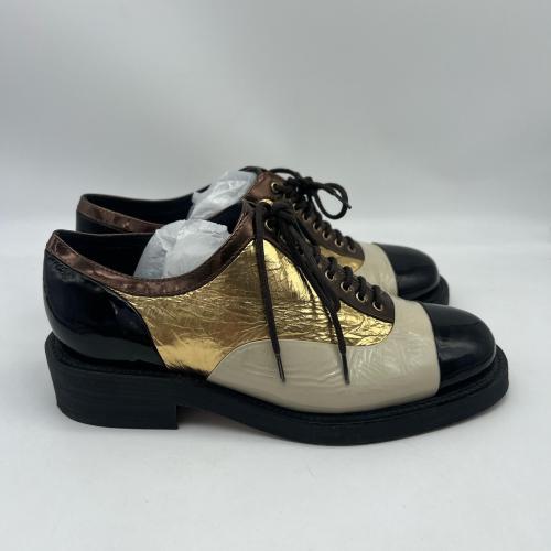 Chanel Multicolor Patent Leather Lace-up Oxfords photo 6